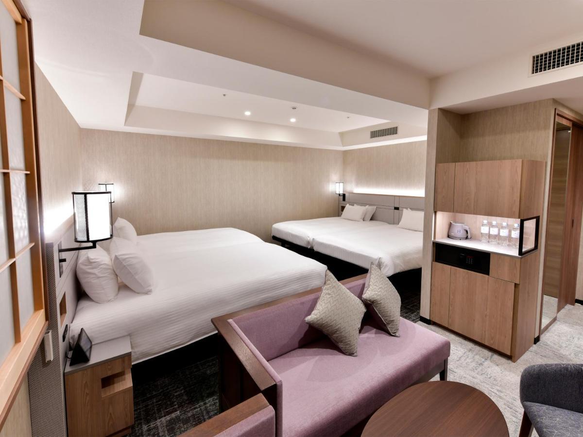 Deluxe Quadruple Room (No view)