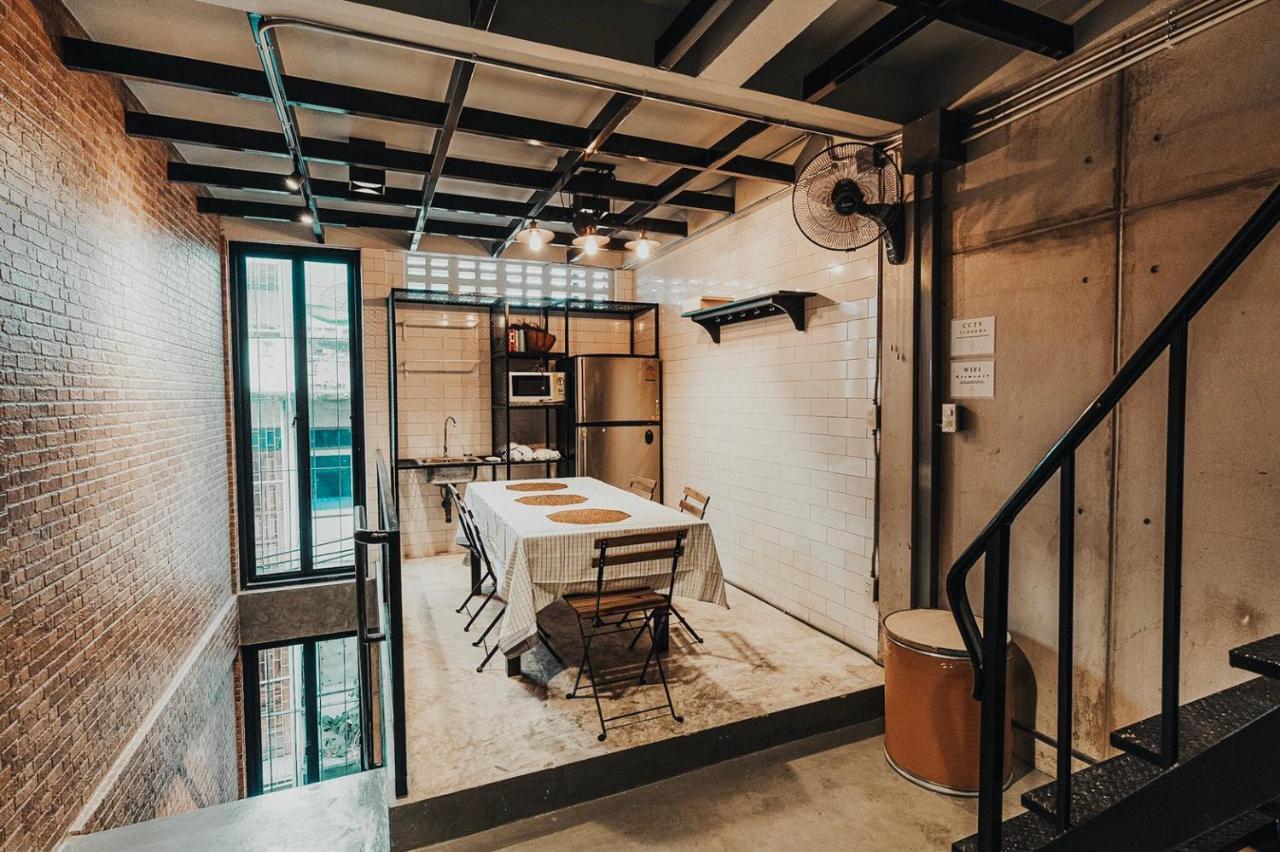 Standard Double Room with Shared Bathroom
