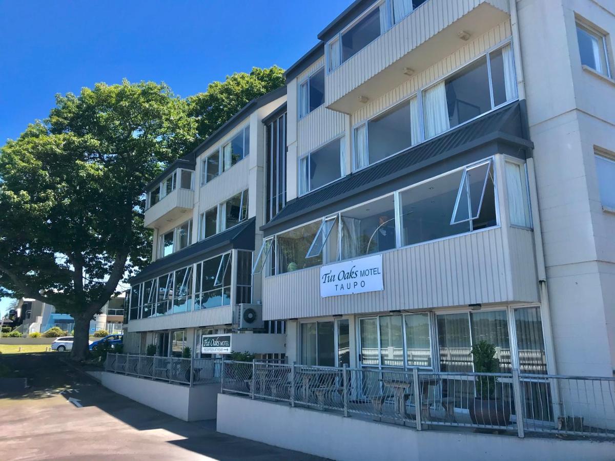 Studio on Ground Floor with Lake View,1543684333:JPEG