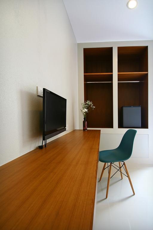 Standard Double Room,107726898:JPEG