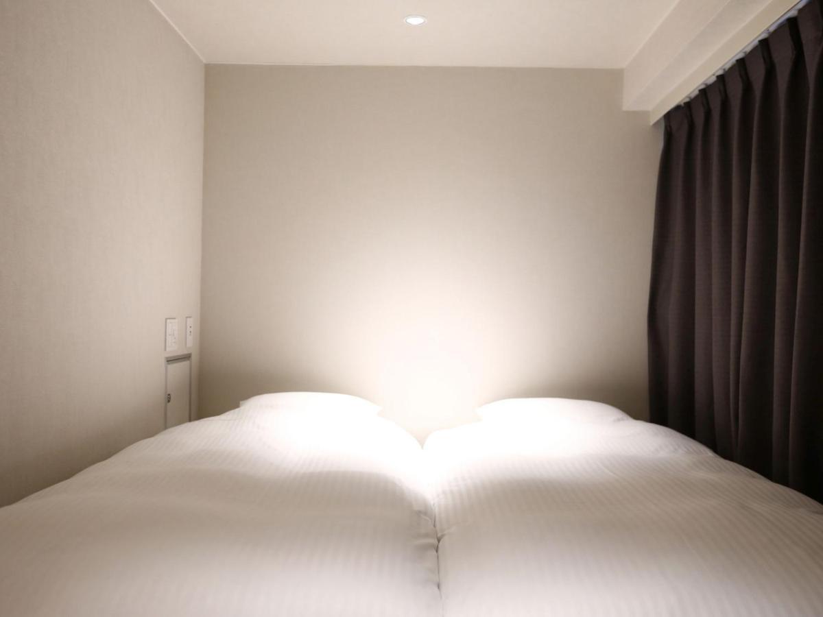 Twin Room - Non-Smoking