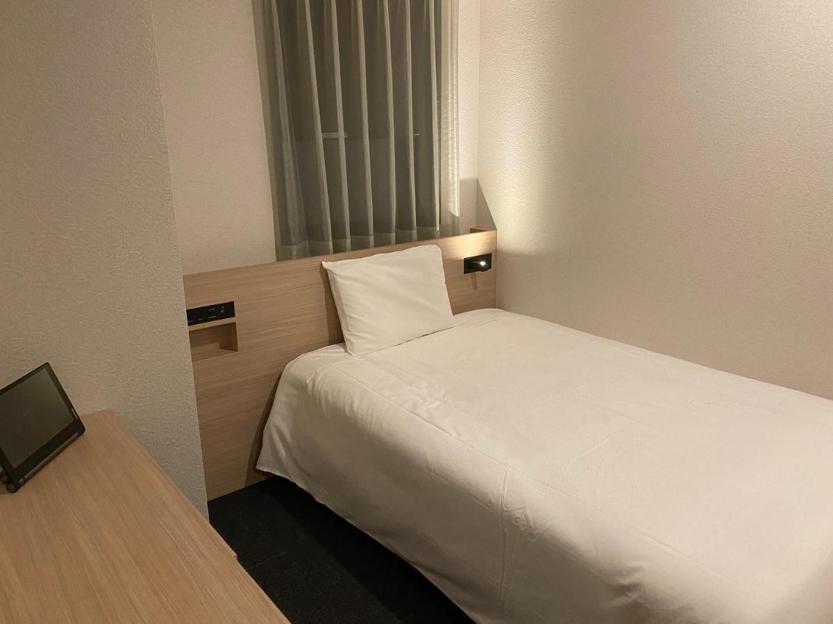 Single Room - Non-Smoking