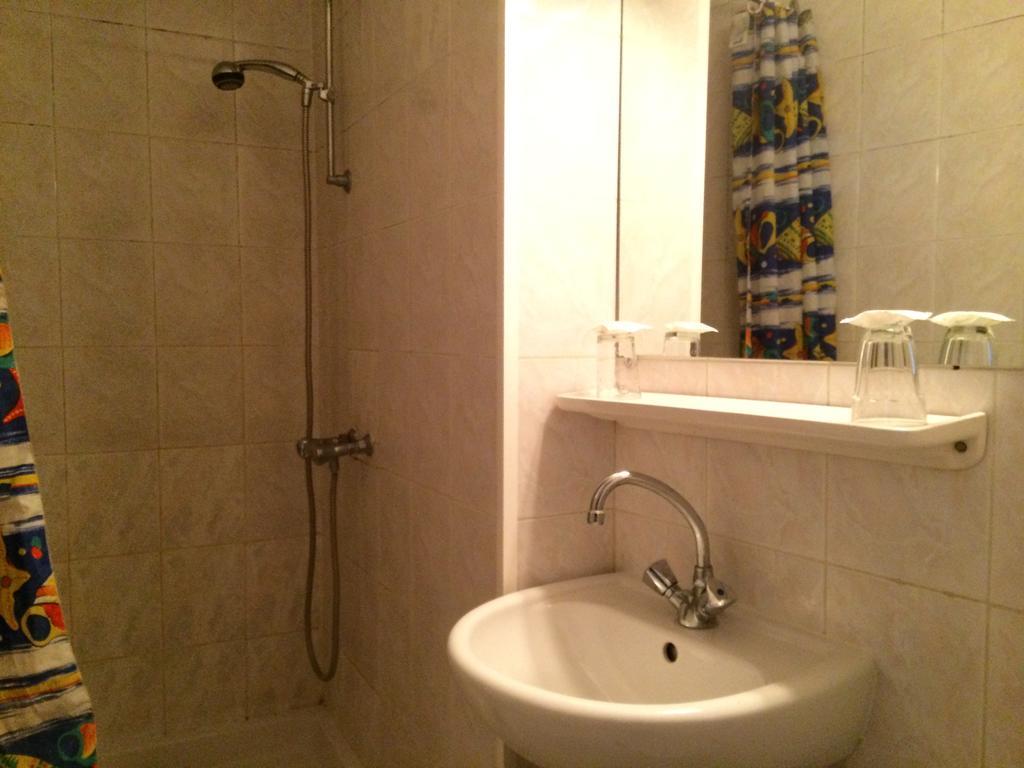 Standard Double Room,110579982:JPEG