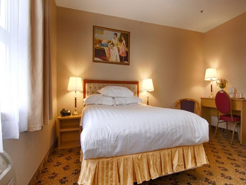 King Room