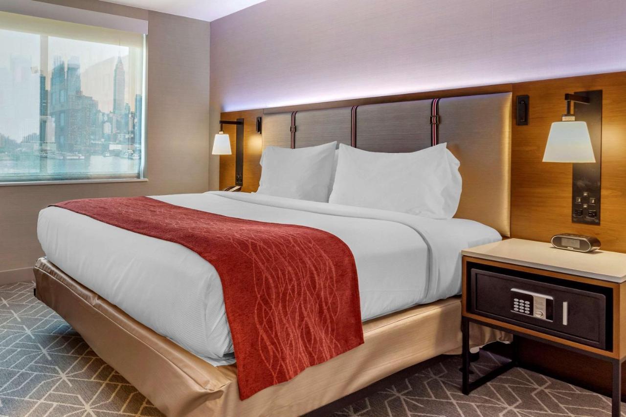 King Room - Accessible/Non Smoking