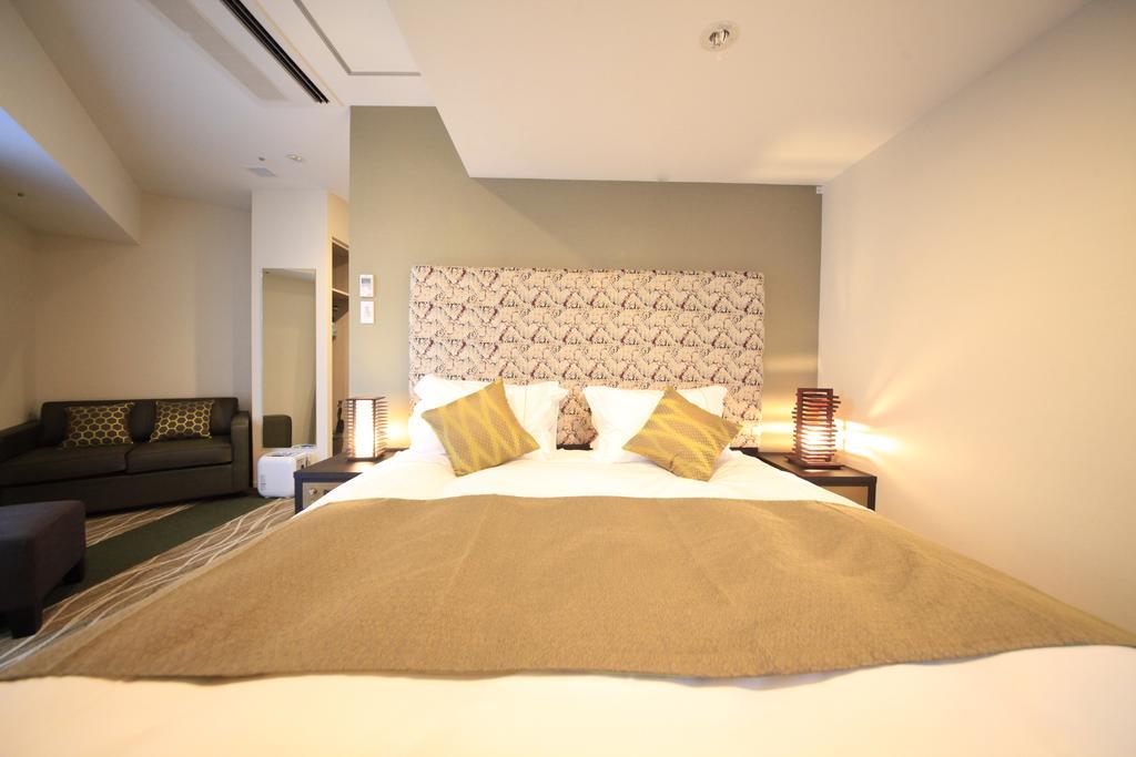 Superior King Room - Non Smoking - Extra Bed Provided for Triple Use
