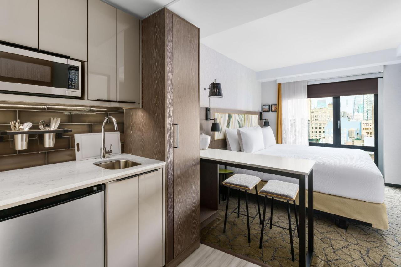 Studio City View with Mini Kitchenette, 1 King,1388006162:JPEG