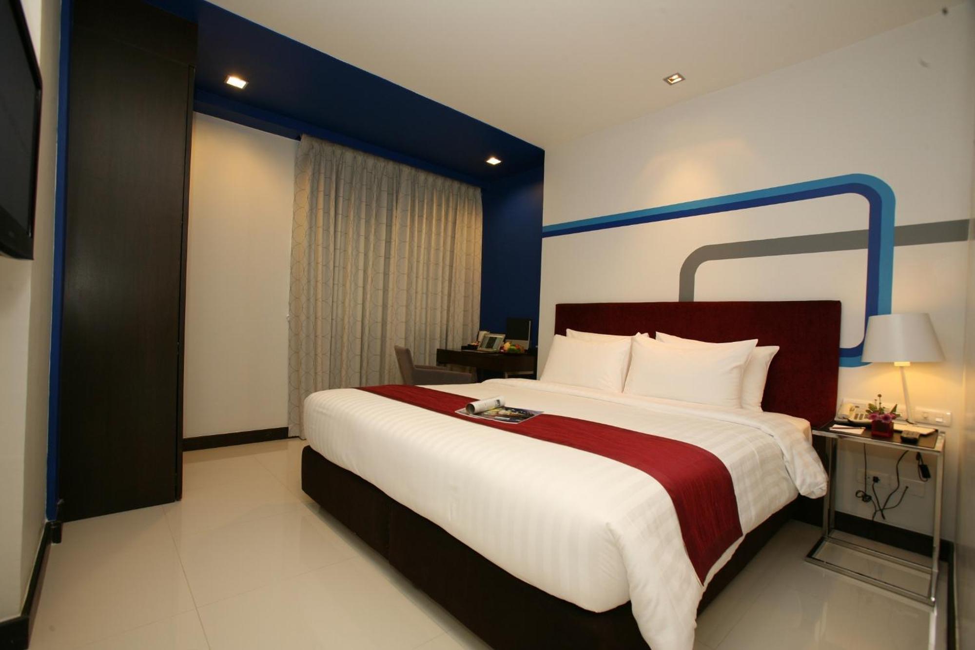 Superior Double or Twin Room,1208868676:JPEG