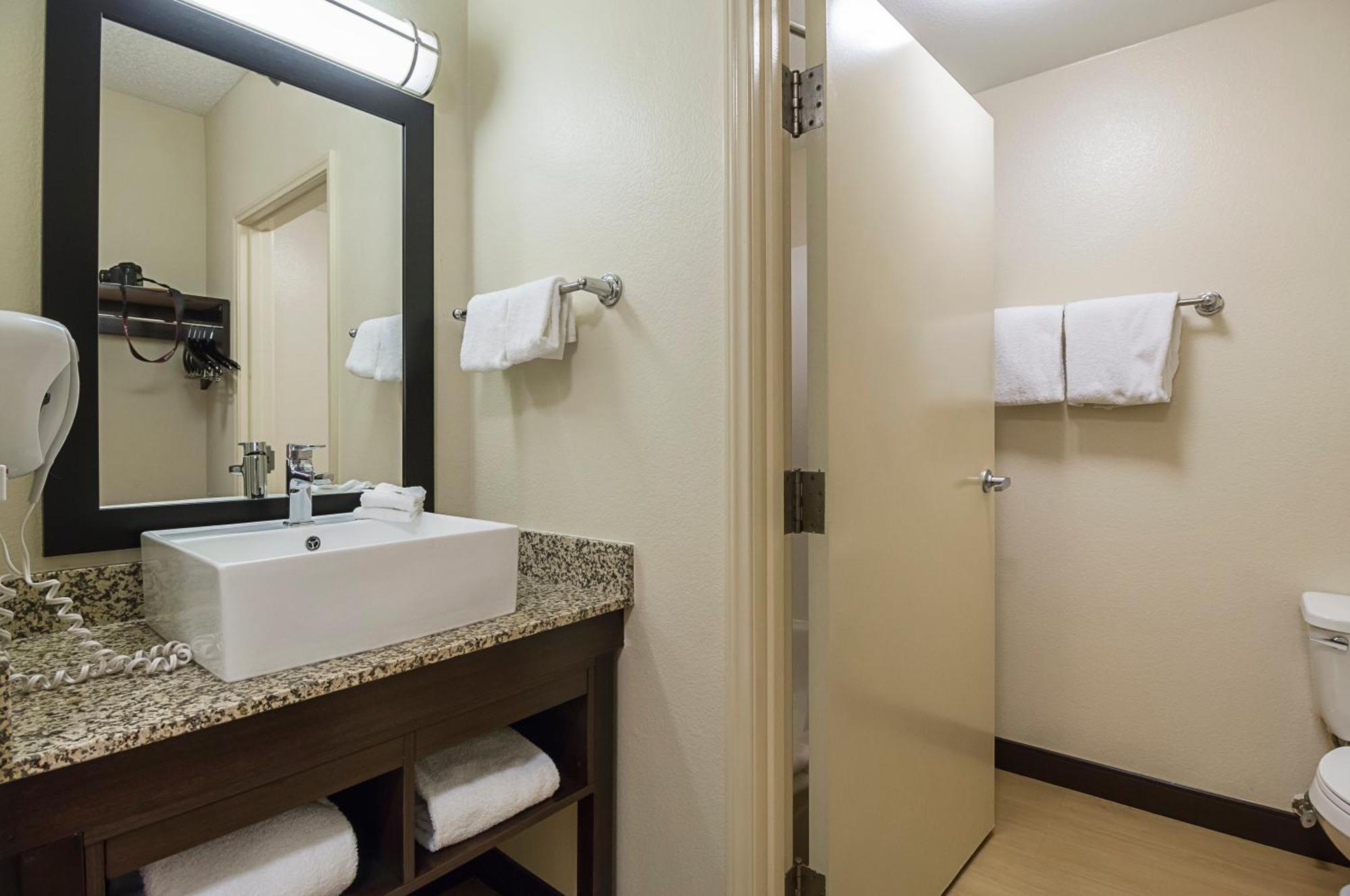 Superior King Room Smoke Free