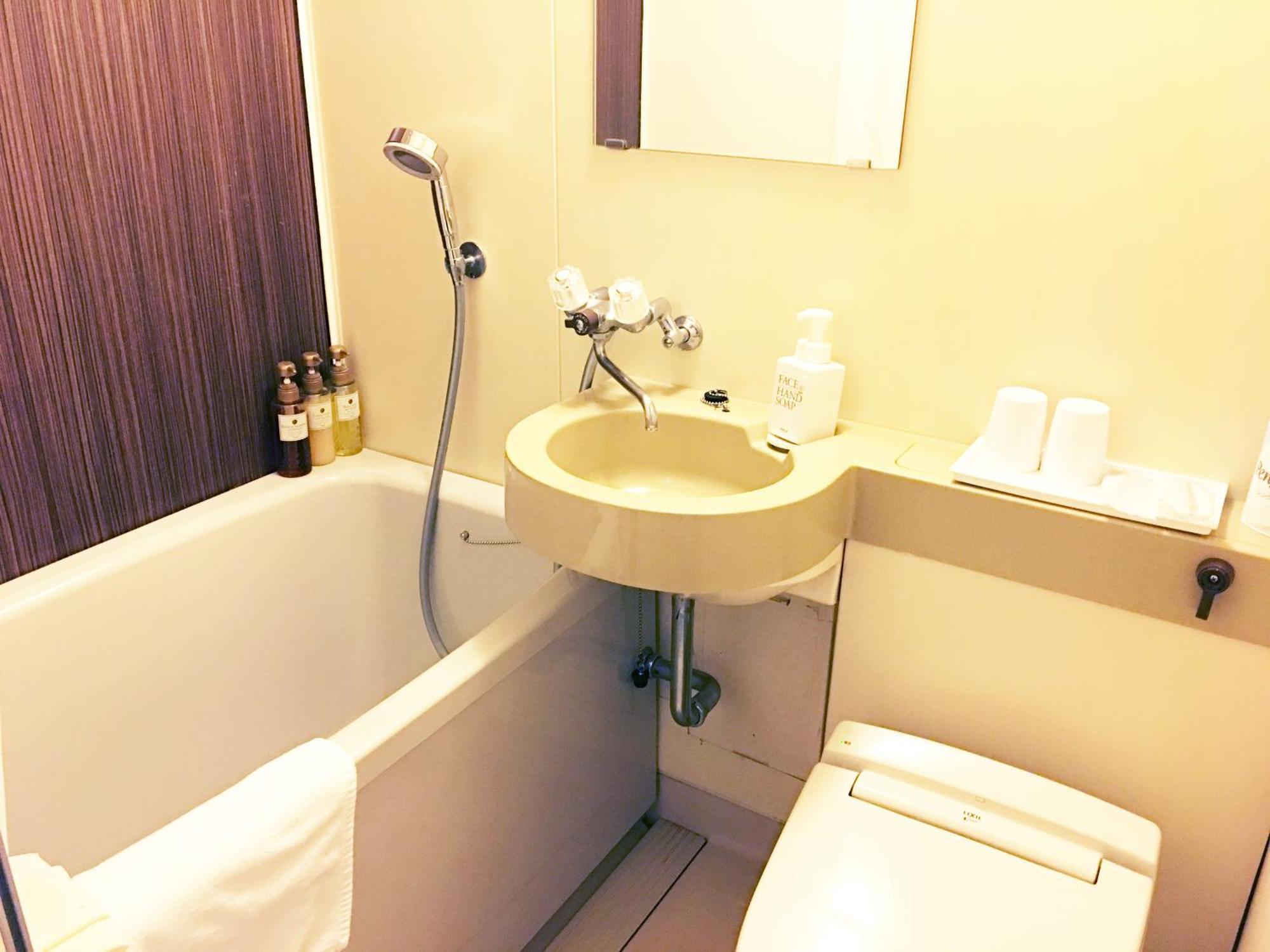 Superior Twin Room - Non-Smoking - House Keeping is Optional with Additional Cost