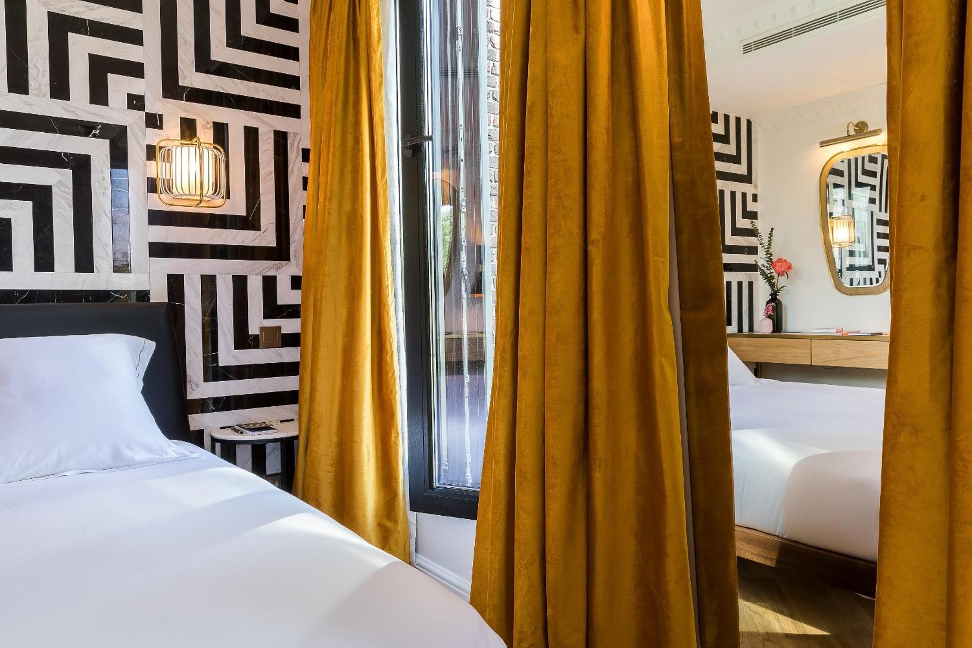 Superior Room Terrace
