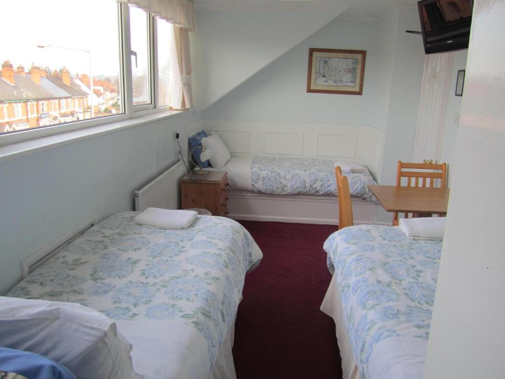 Twin Room with Extra Bed,118559563:JPEG