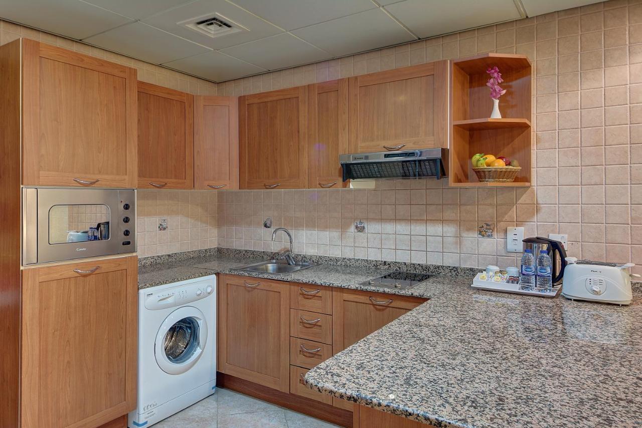 One-Bedroom Apartment,1356908537:JPEG