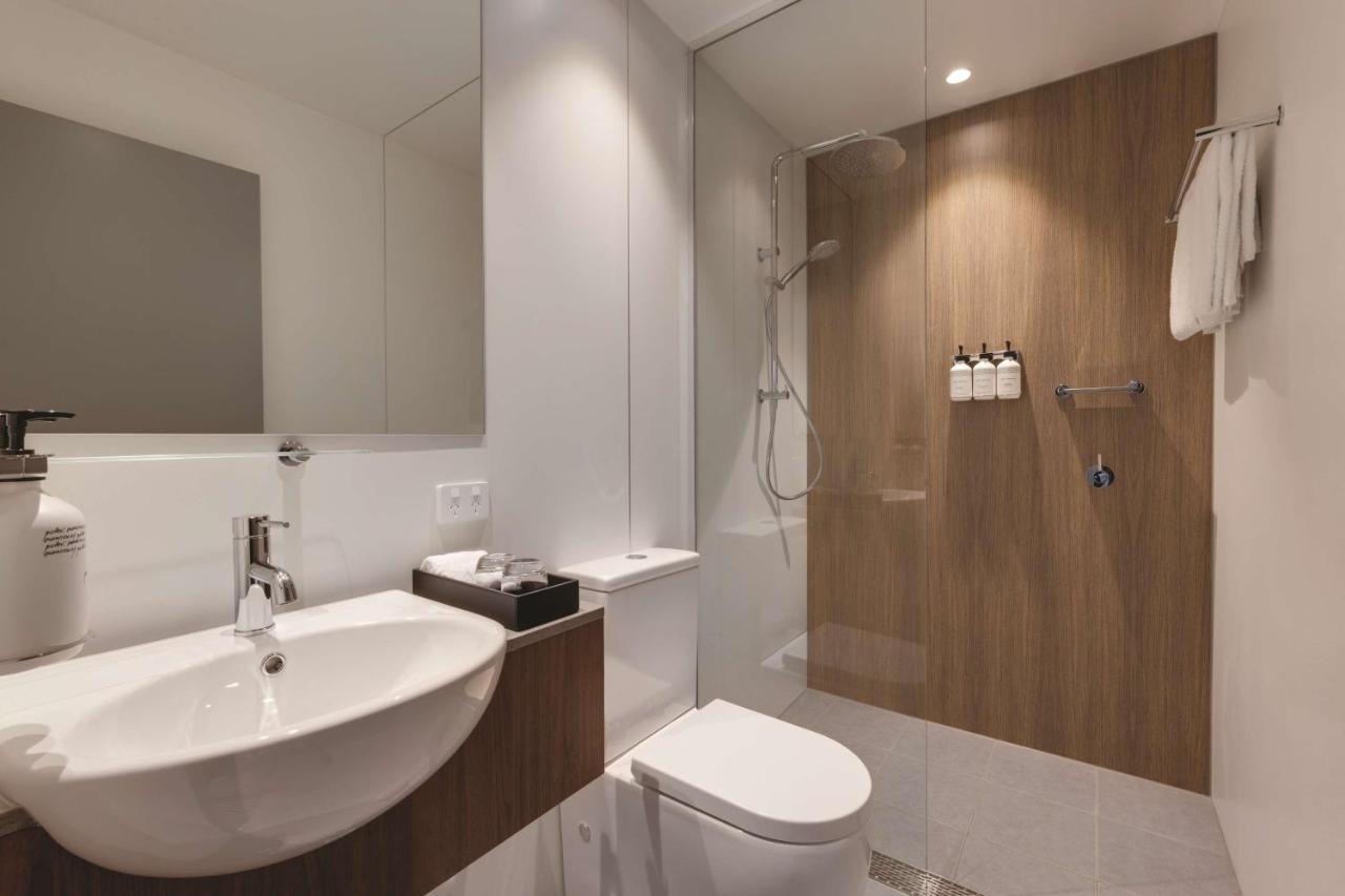 Queen Room,1362705425:JPEG