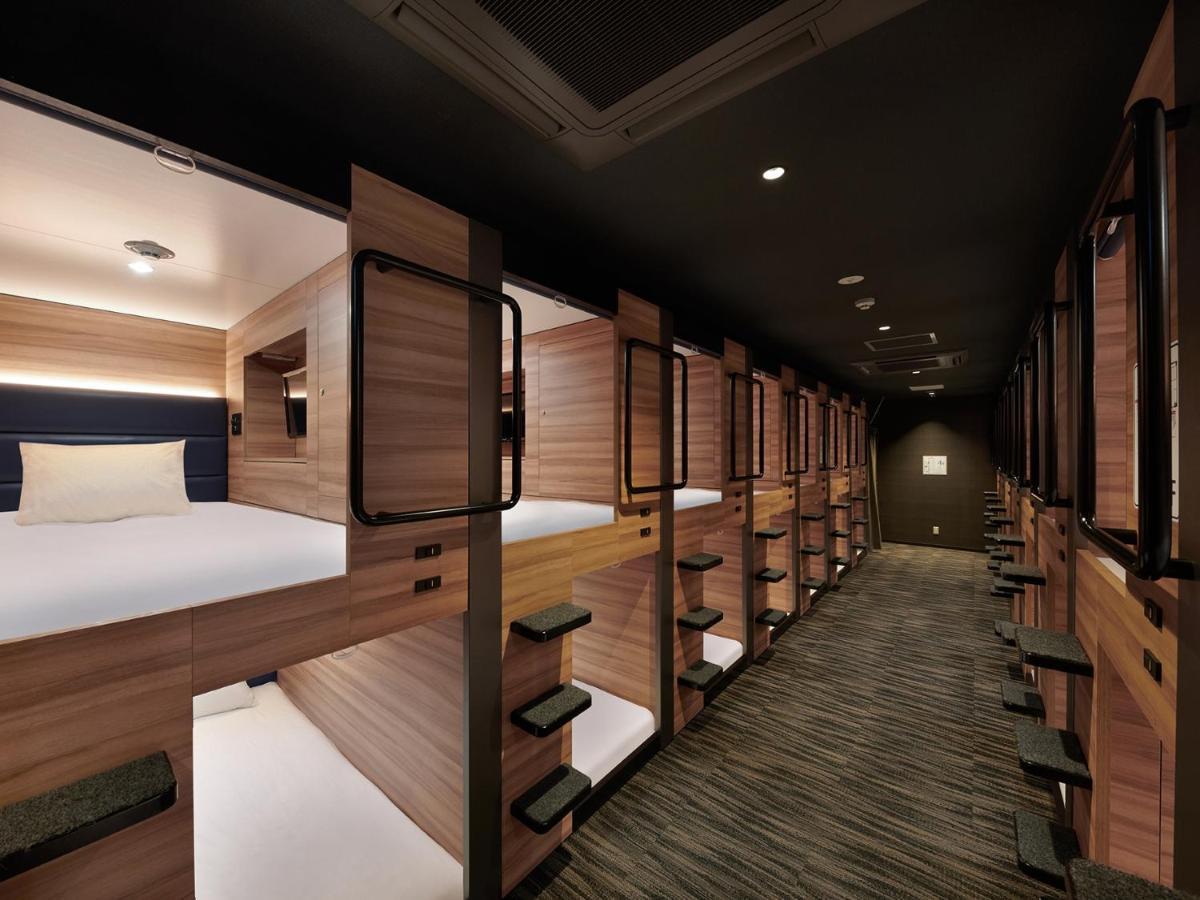 Capsule Room for Male