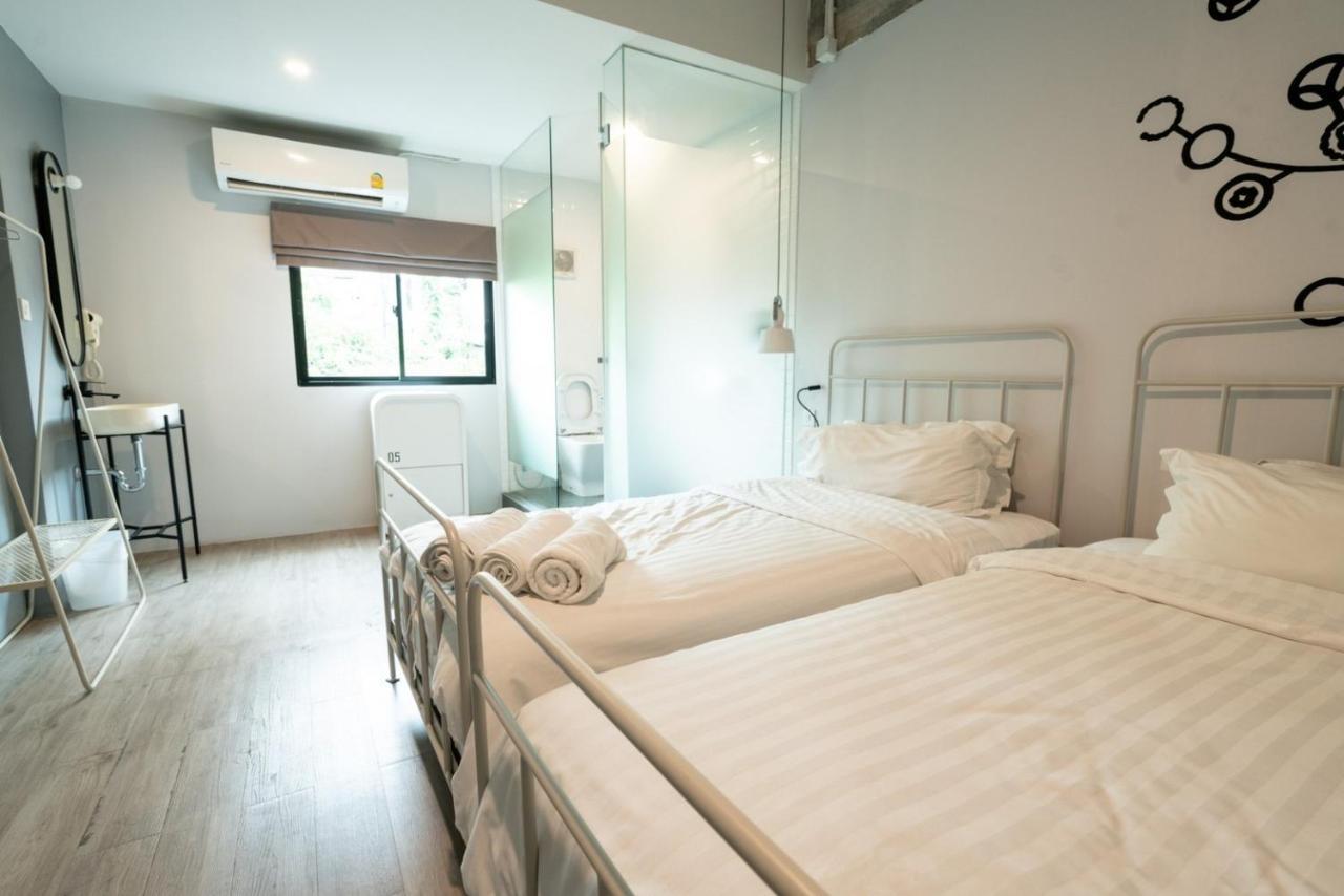 Twin Room with Private Bathroom