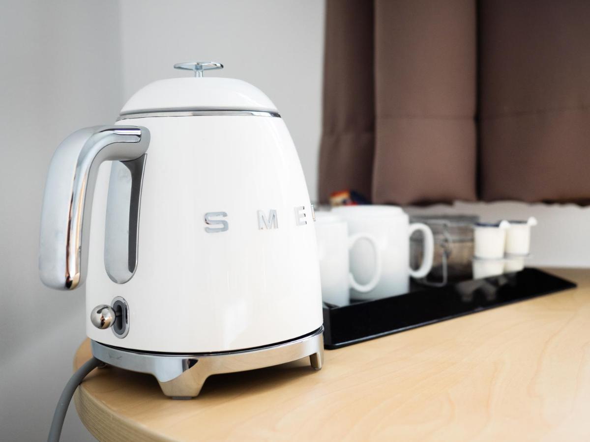 King Opera Harbour View Ensuite,1624759513:JPEG