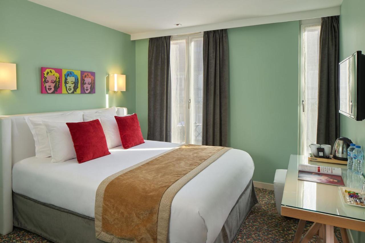 Superior Double Room Shower