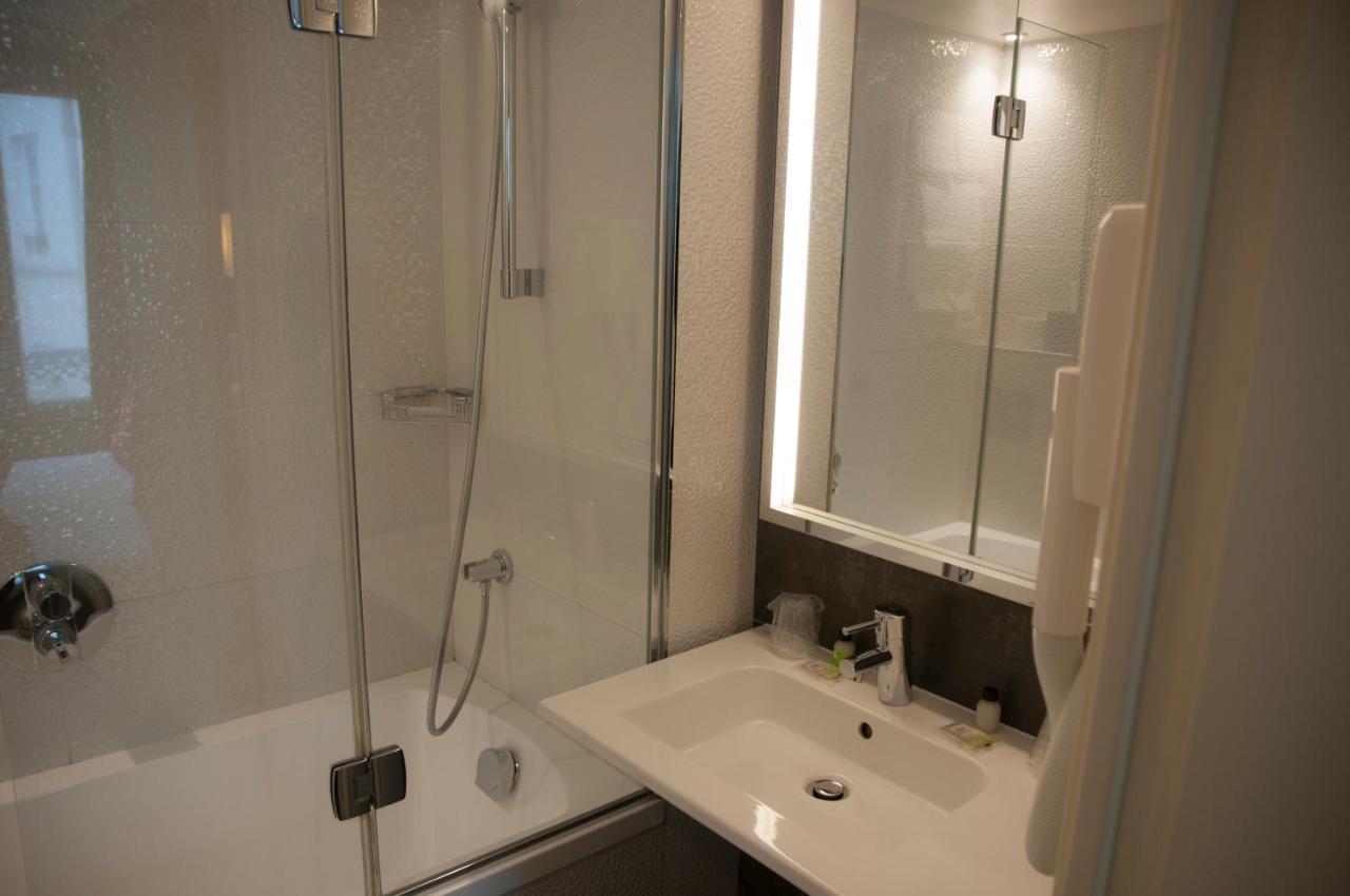 Superior Double Room Bath