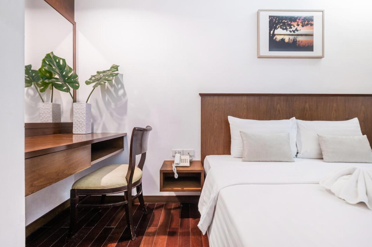 Standard Double Room,1361862143:JPEG