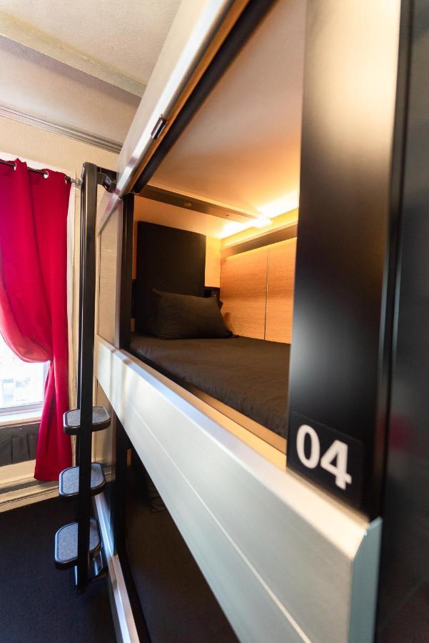 Single Bed in 4 Bed Male Capsule Room
