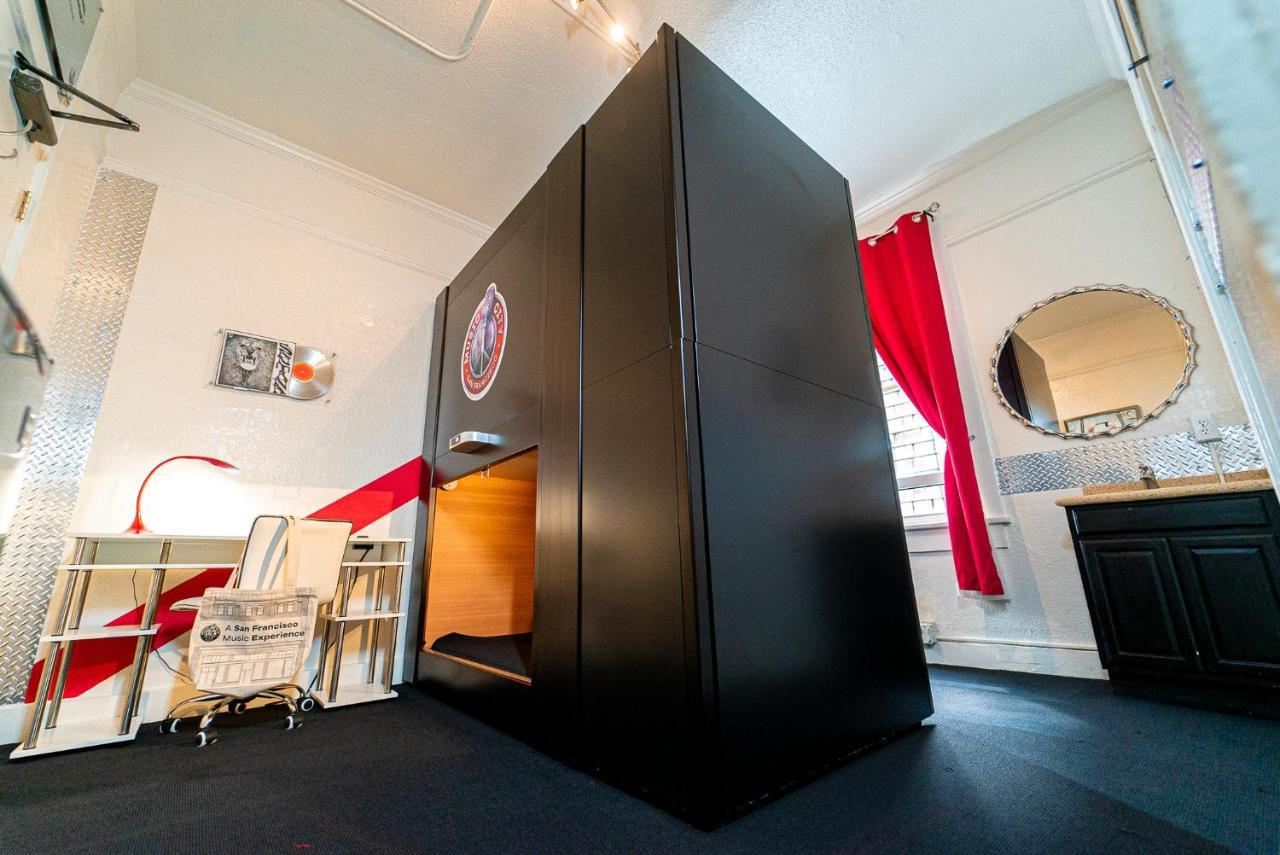 Single Bed in 2 Bed Male Capsule Room