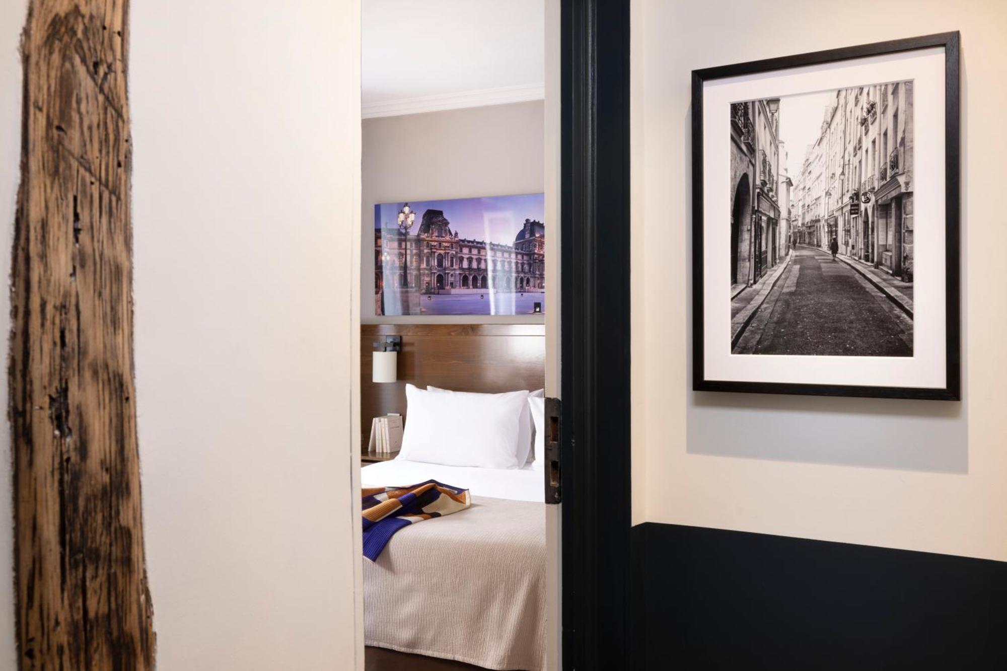 Superior Room,1707952650:JPEG