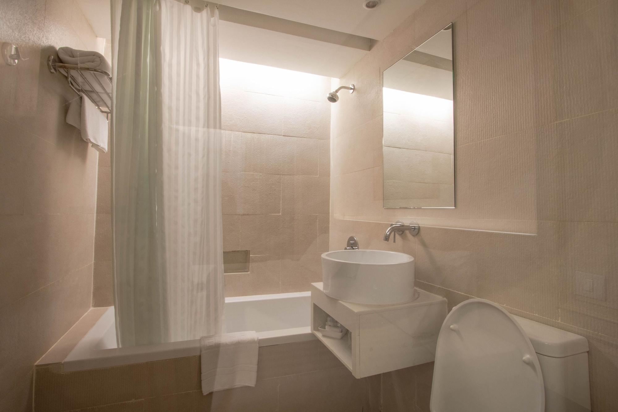 Premier King Room,1433024017:JPEG