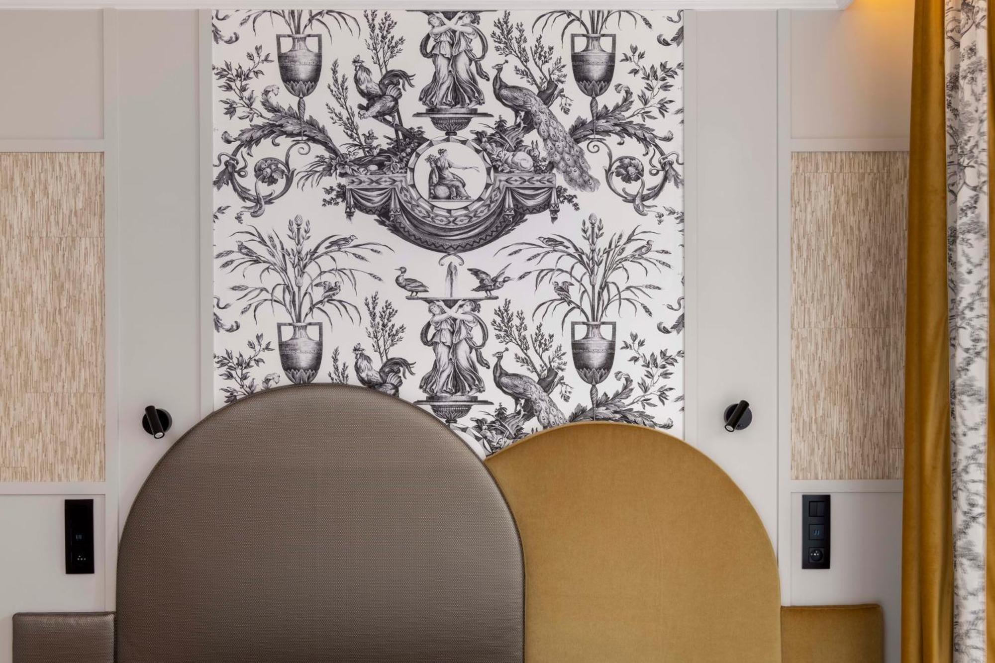 Double Room,1473043543:JPEG