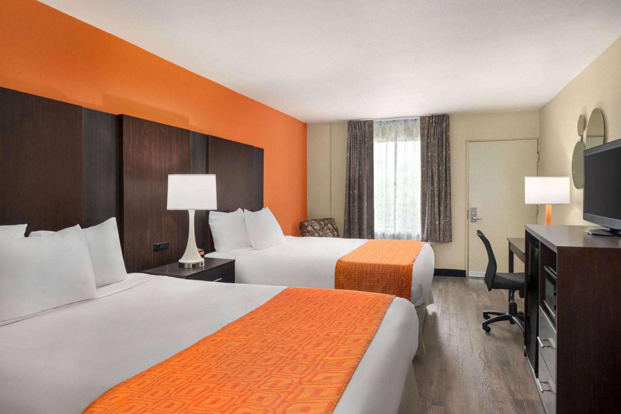 Queen Room with Two Queen Beds - Non-Smoking