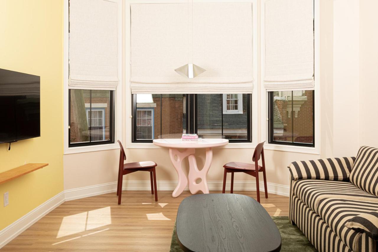One-Bedroom Suite