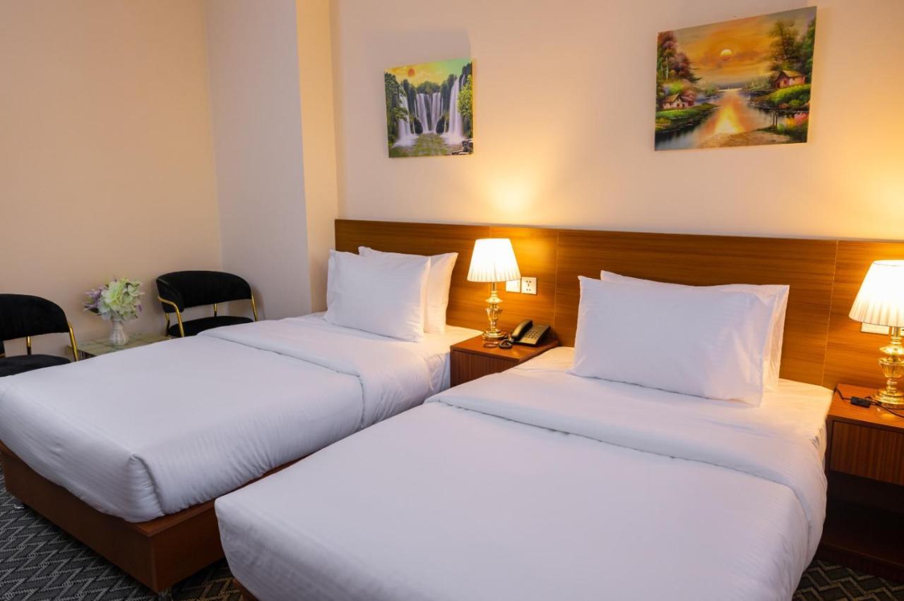 Standard Twin Room