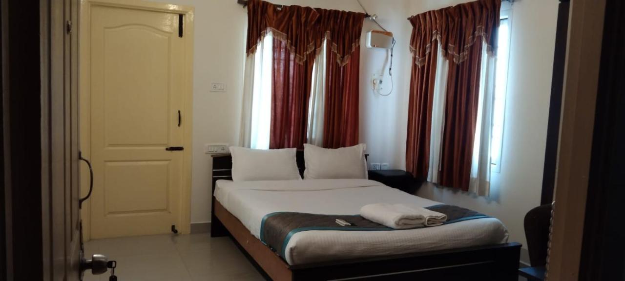 Double Room,1469281118:JPEG