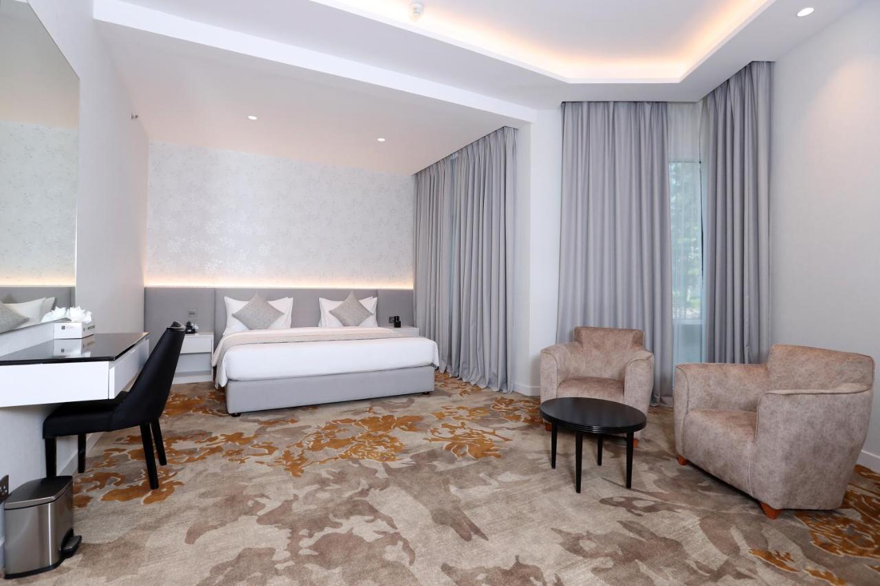 Superior King Room,1469367554:JPEG