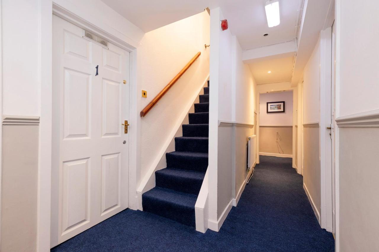 Double Room with Shower with no window,1470124019:JPEG