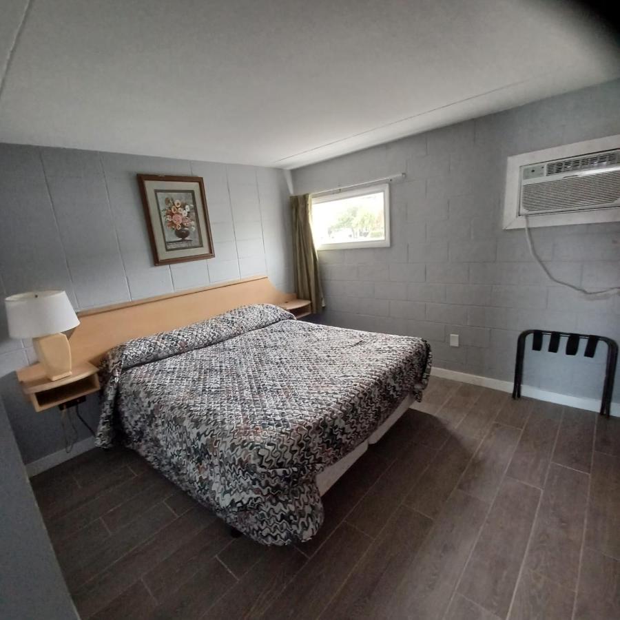 Comfort Triple Room Shower,1471395035:JPEG