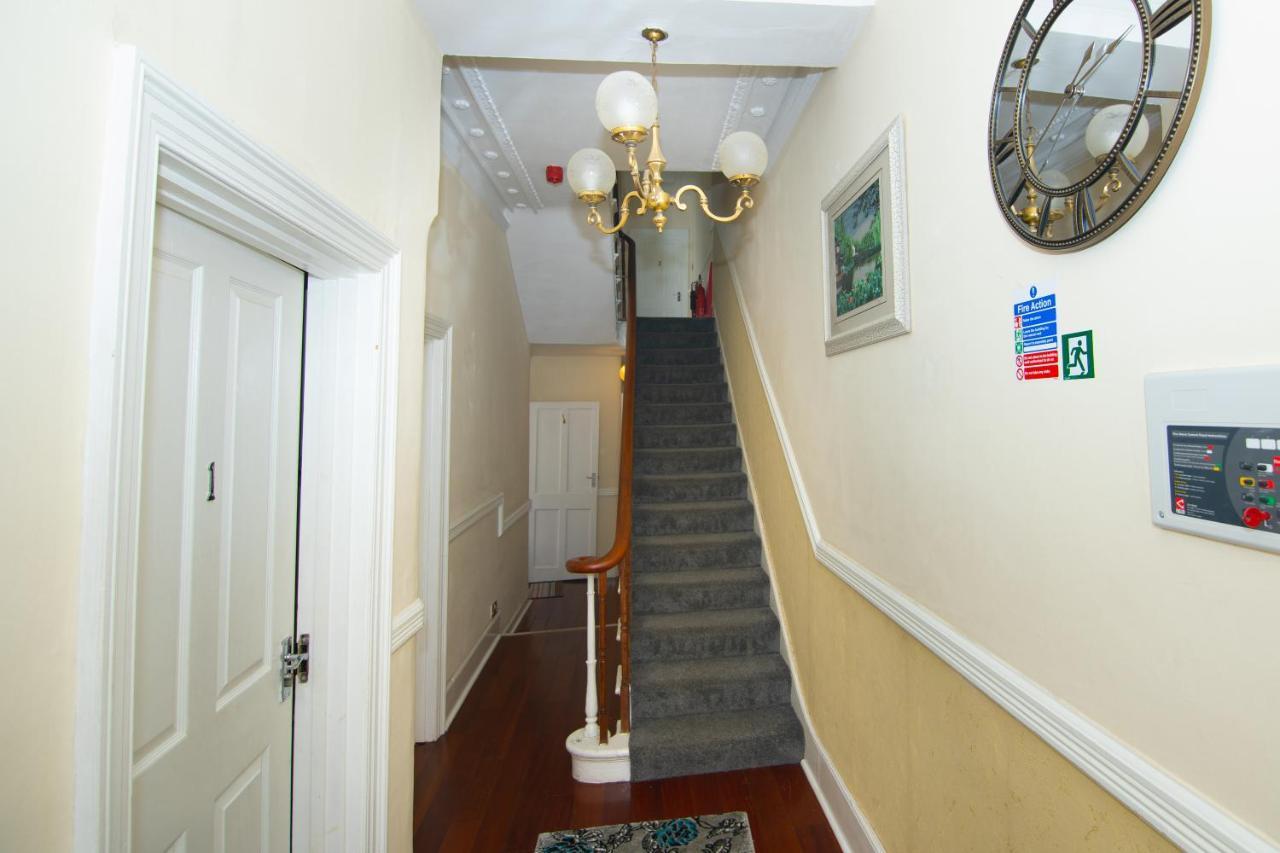 Deluxe Family Suite