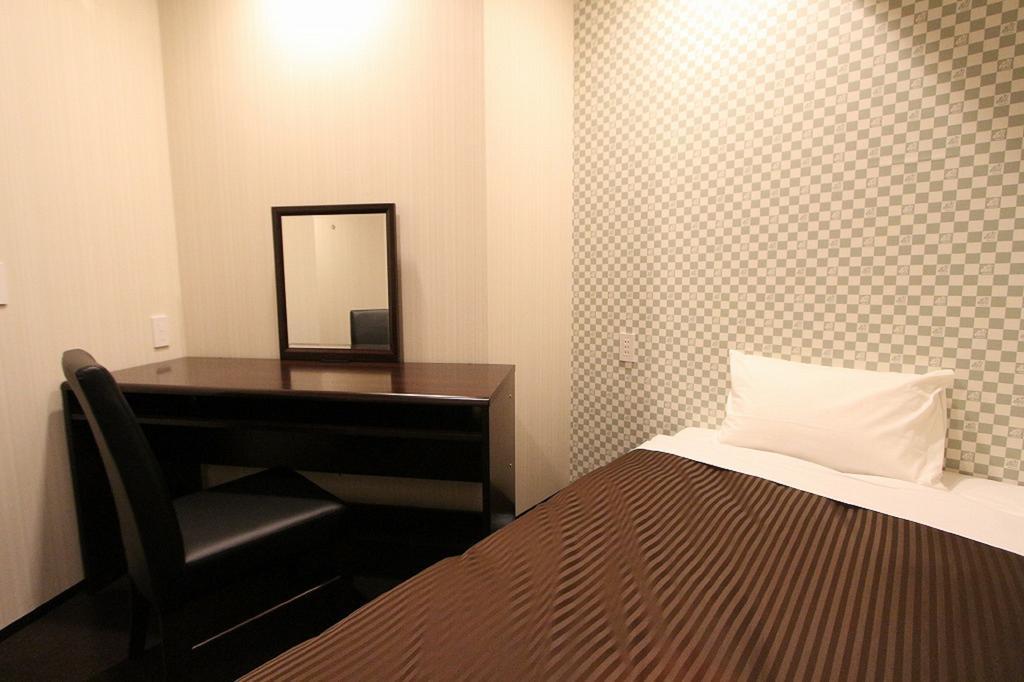 Single Room - Non-Smoking,151312735:JPEG