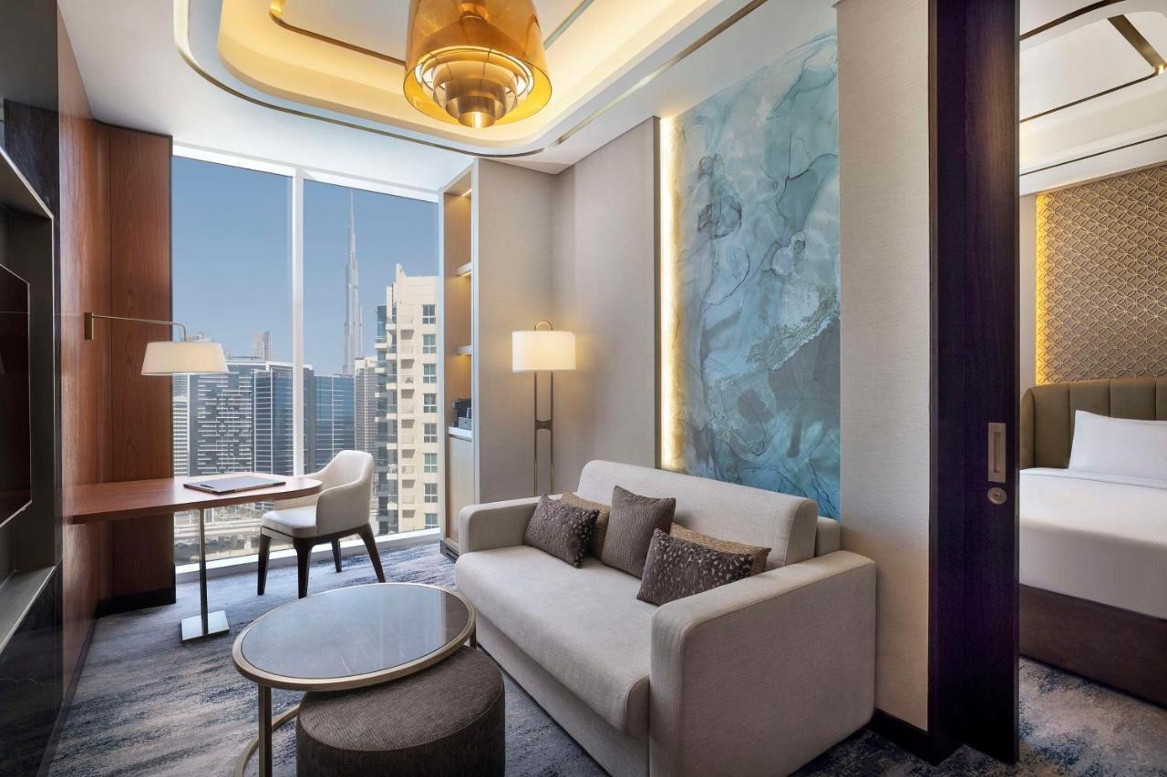One-Bedroom Suite with Two Double Beds and Burj Khalifa View,1496541757:JPEG