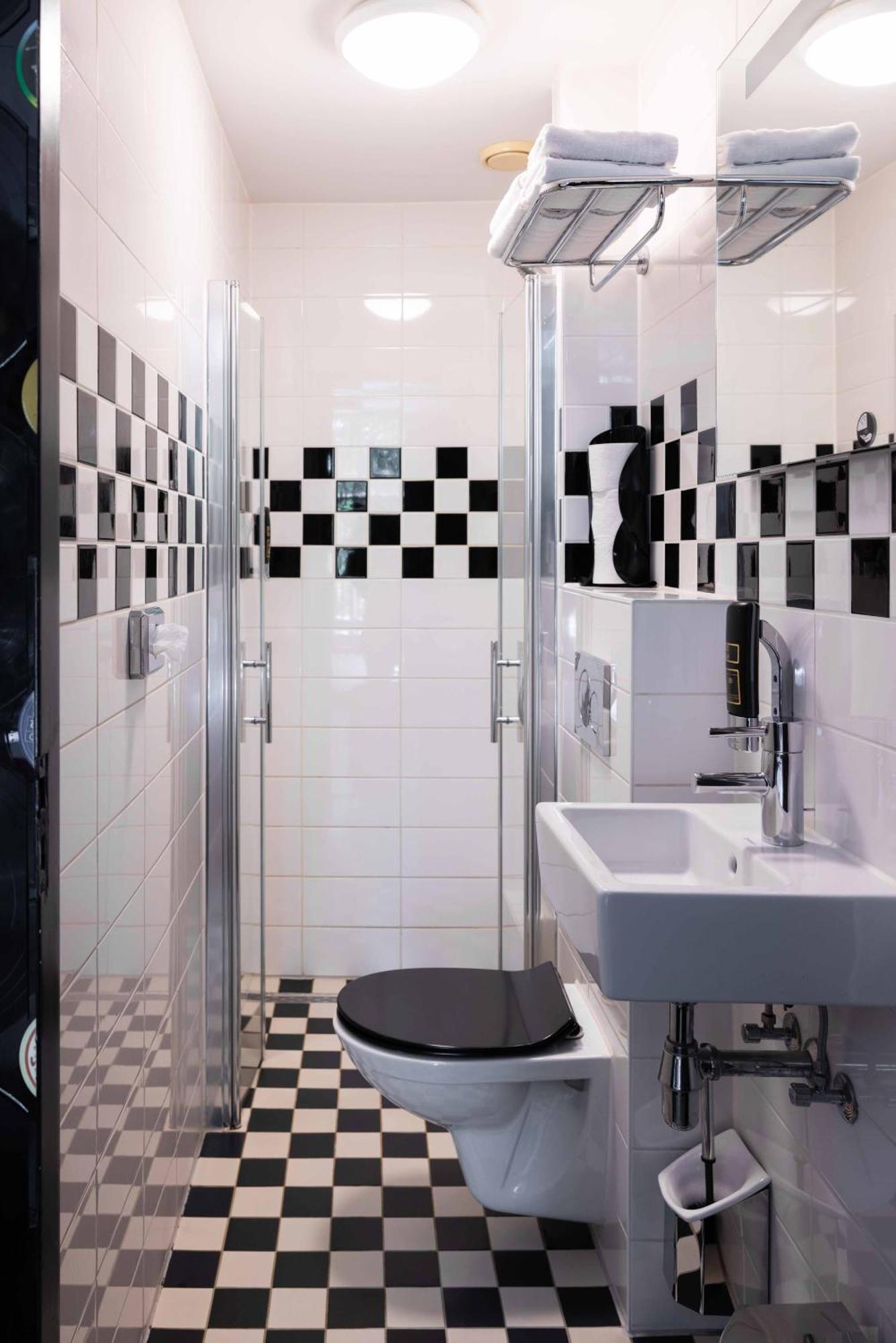 Triple Room,1516412788:JPEG