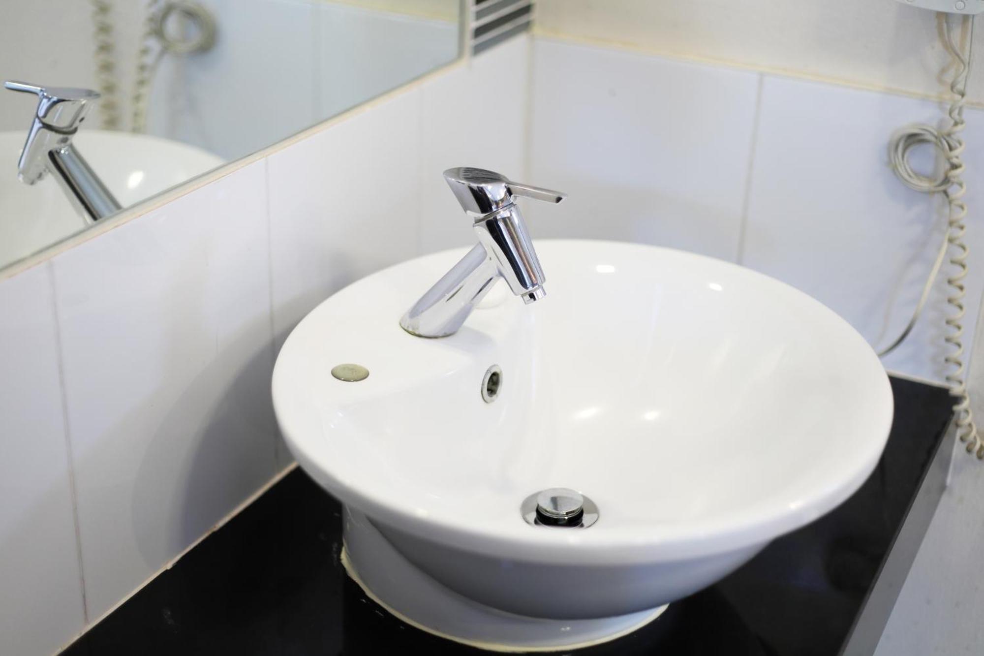 Superior Double Room,1537500607:JPEG