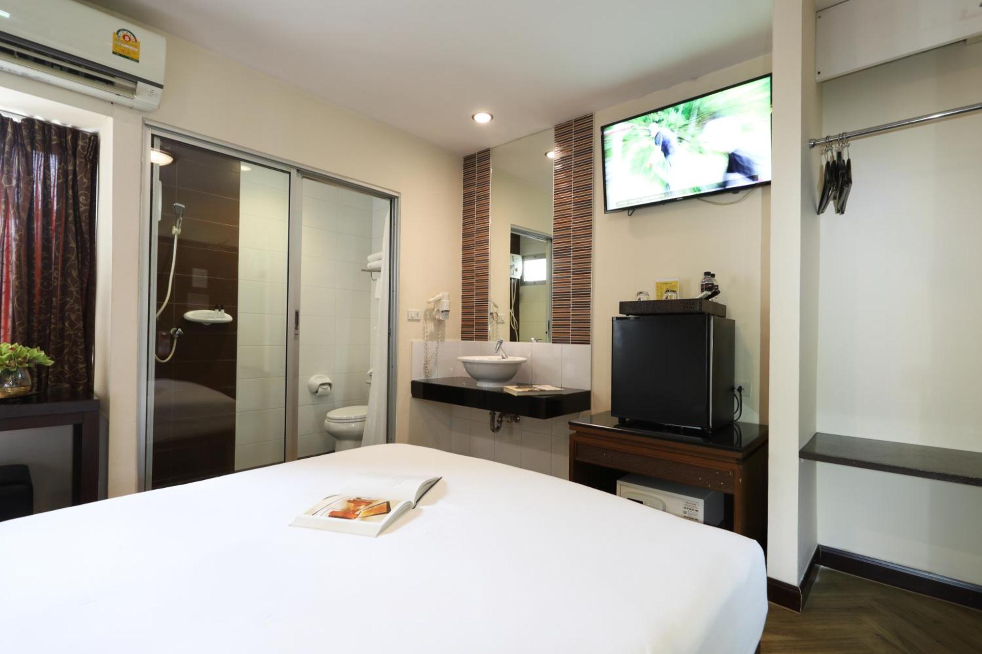 Deluxe Double Room,1537500772:JPEG