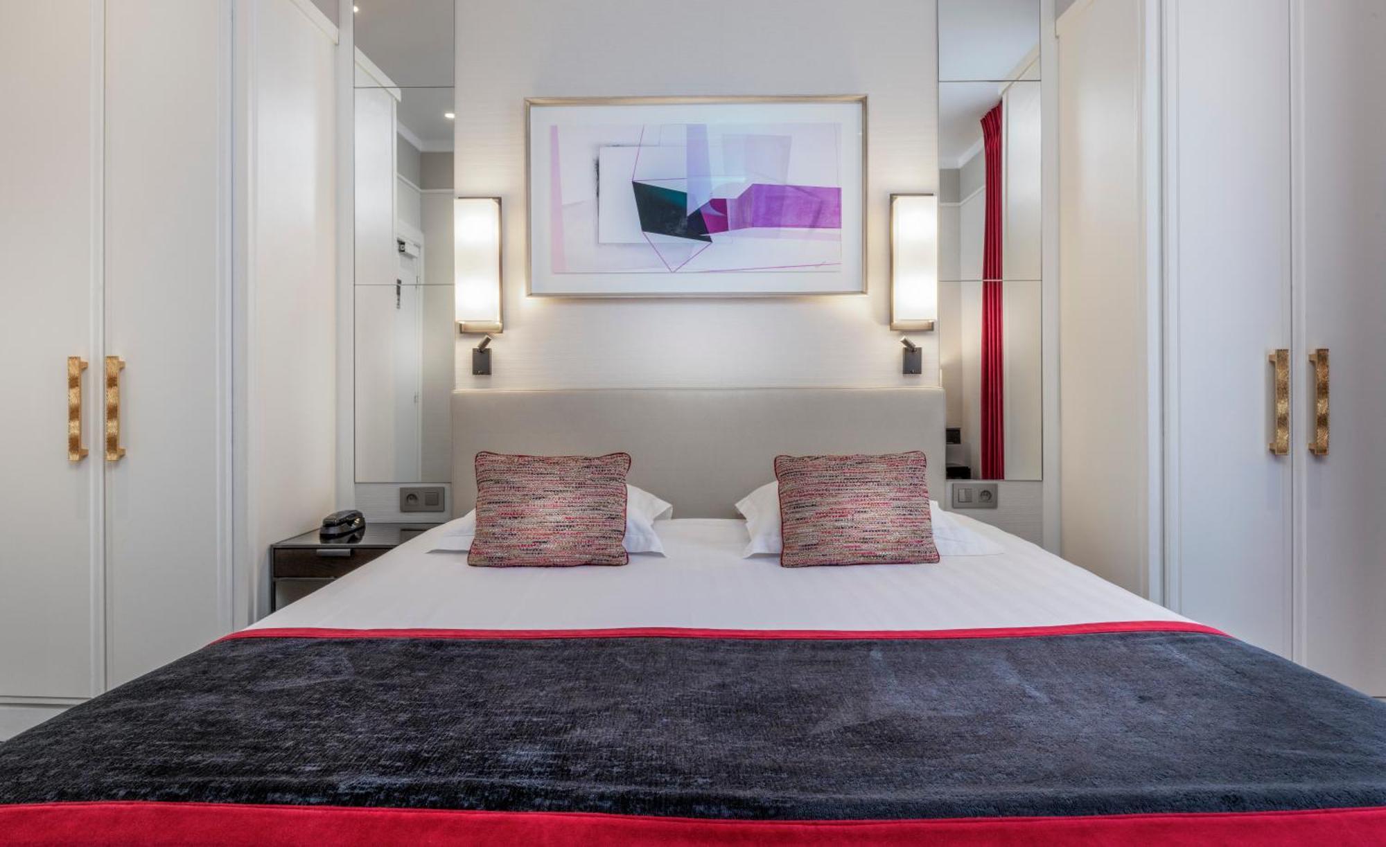 Superior Room with Bath