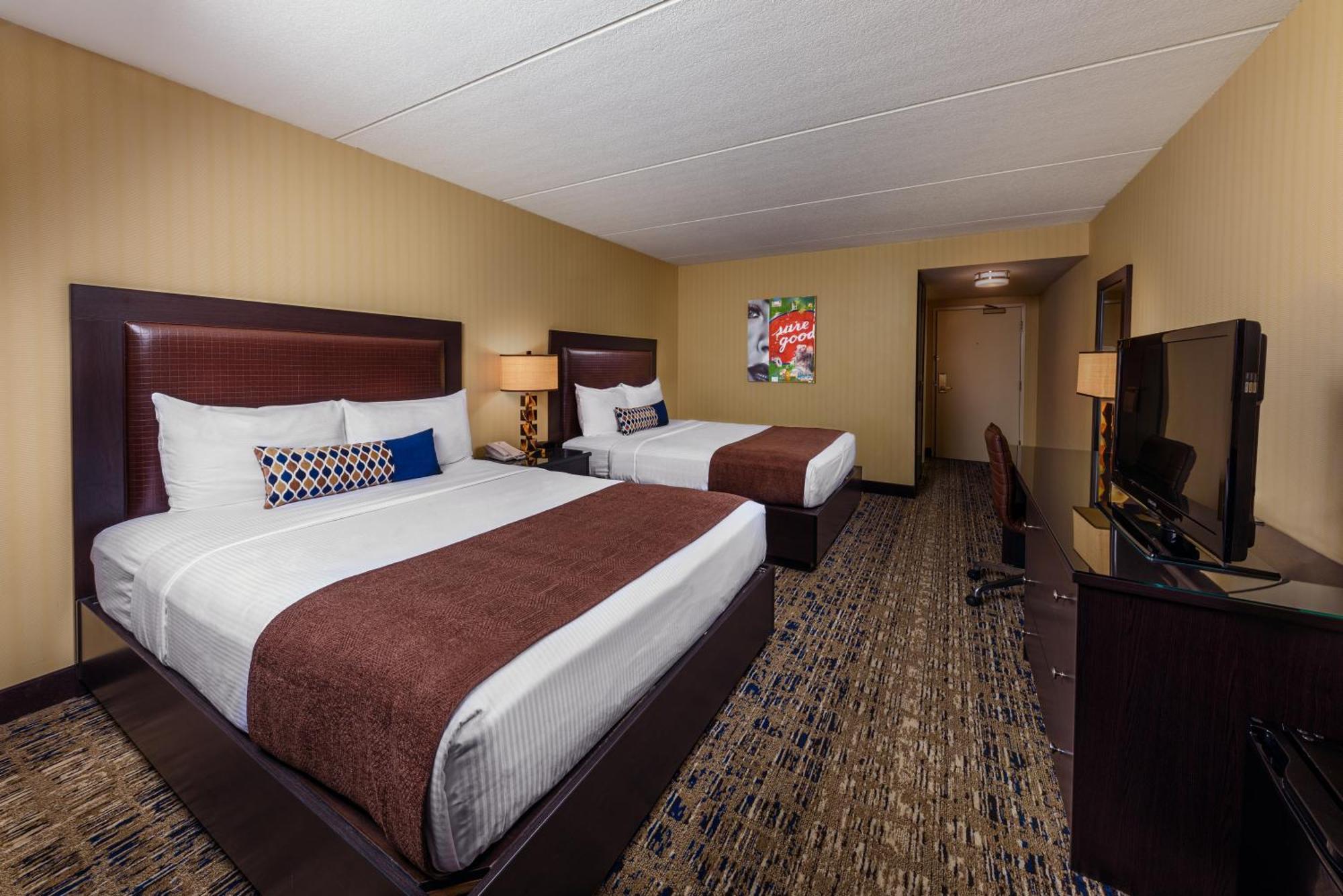 City View Deluxe Room - 2 Queen Beds