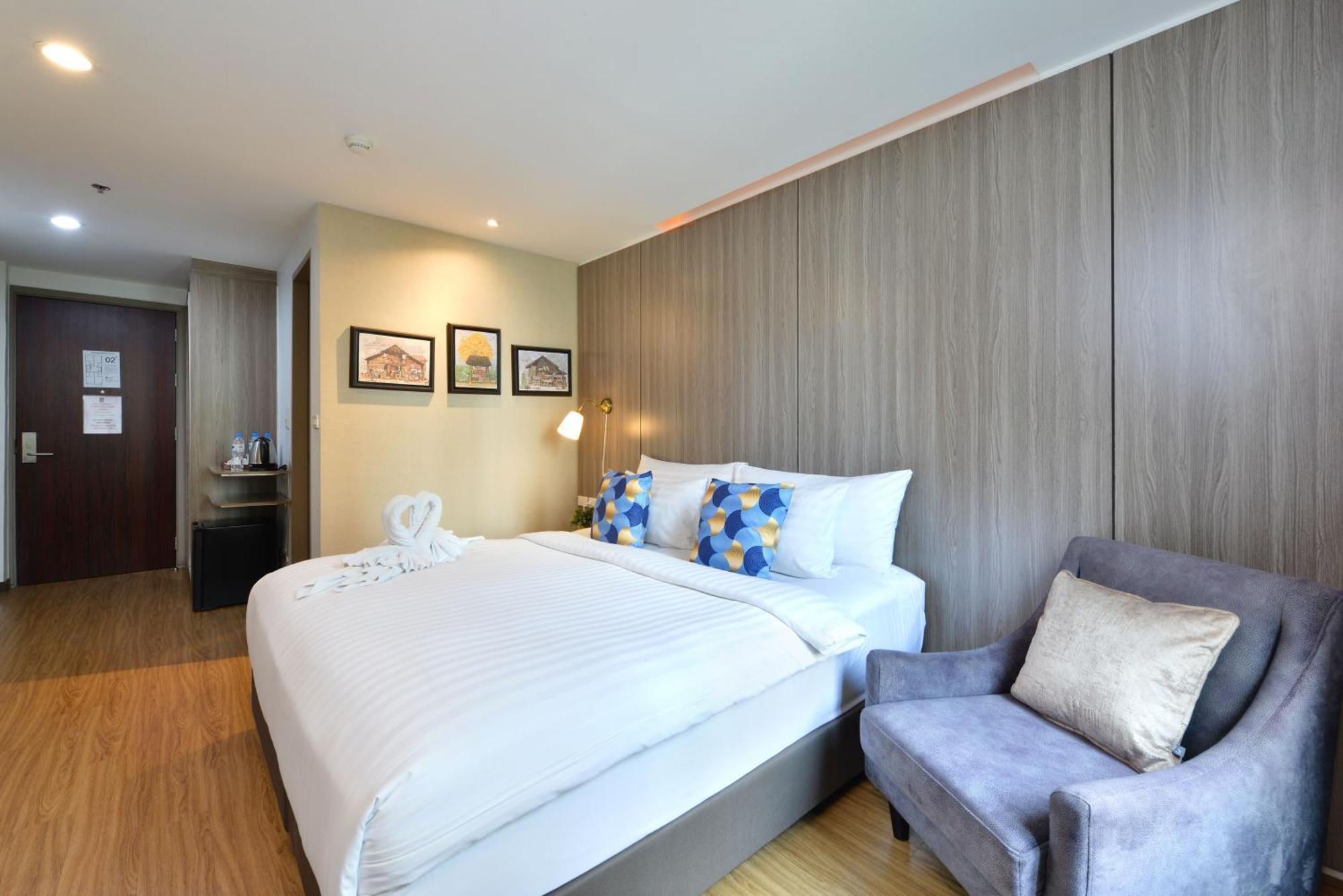 Superior King Room