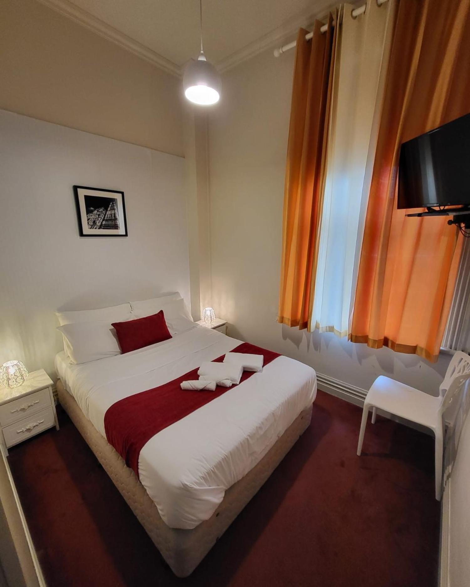 Double Room,1545292309:JPEG