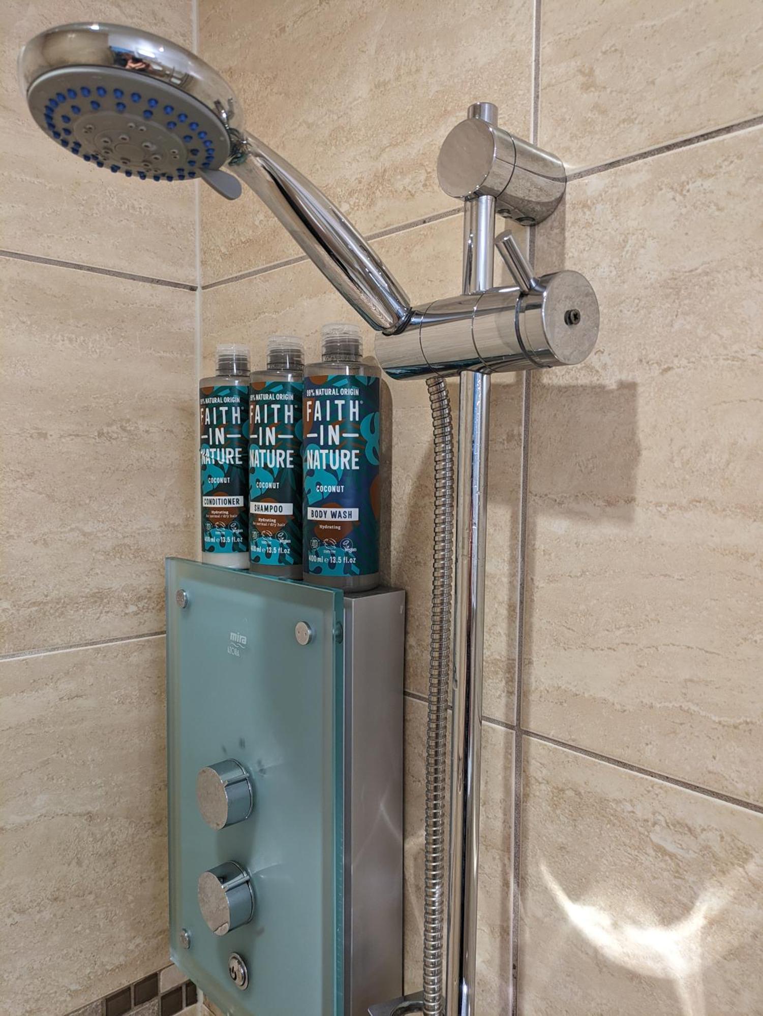 Double or Twin Room,1551132076:JPEG