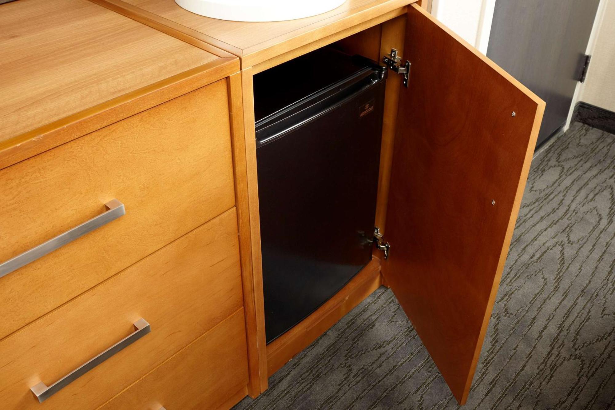 King Room - Non-Smoking,1551518893:JPEG