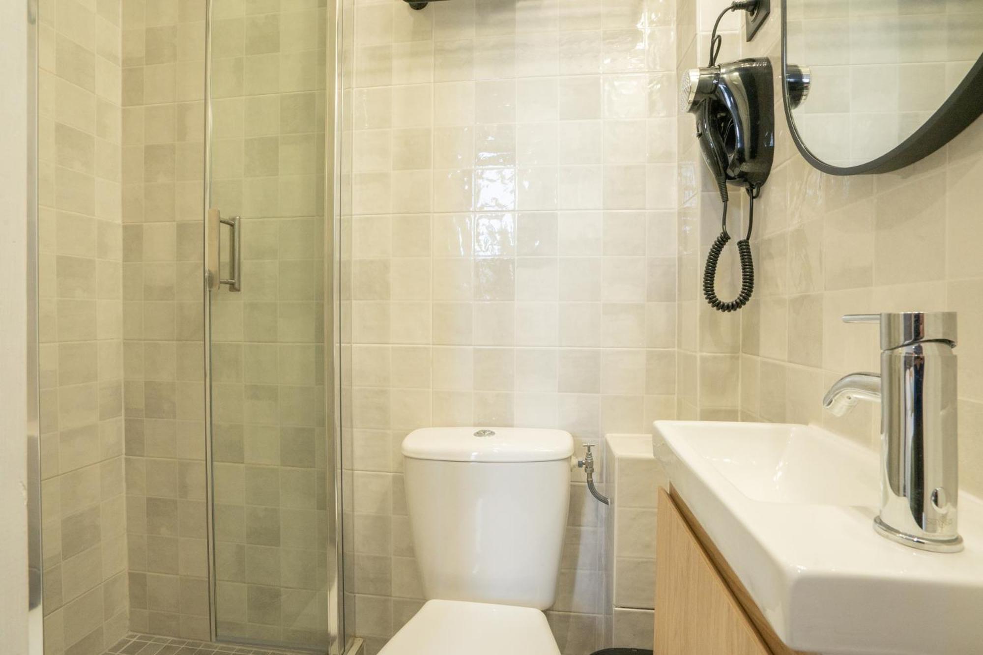 Triple Room,1576744118:JPEG