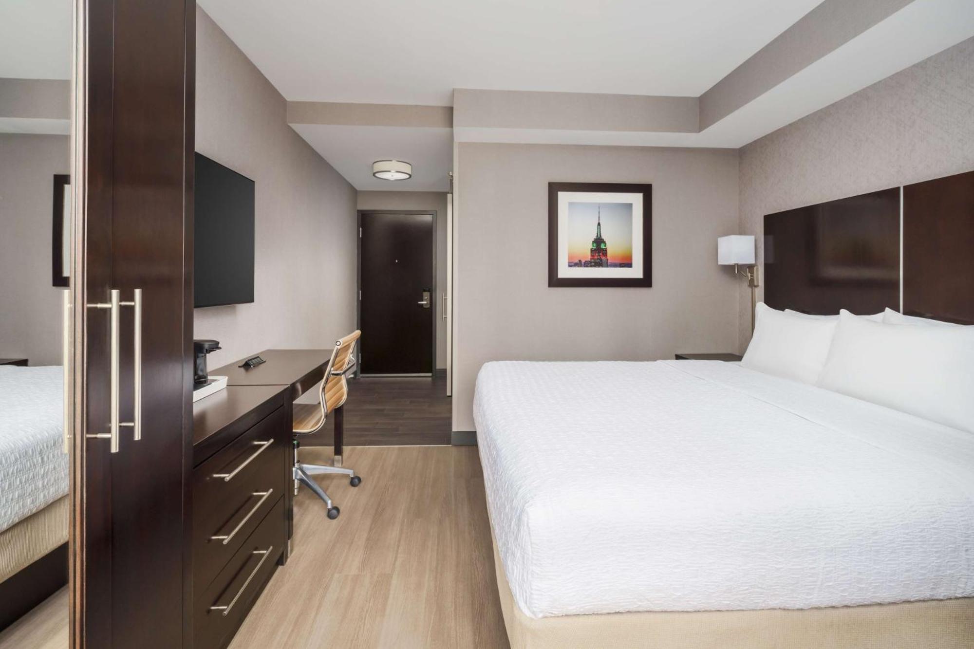 King Room - Non-Smoking